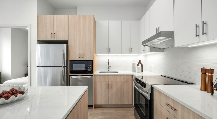 Spacious kitchens with two-tone cabinetry